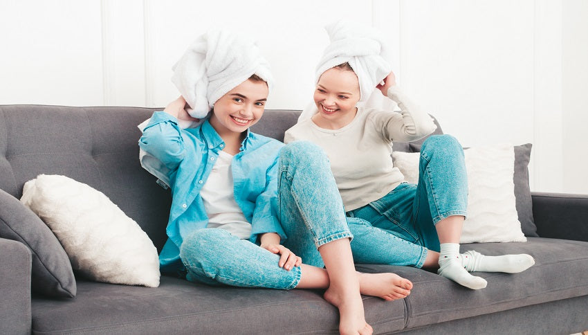 SKINCARE TIPS FOR TEENAGERS.